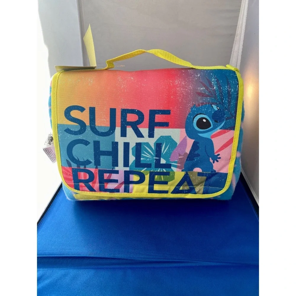 Disney Picnic Beach Blanket Stitch NEW Exclusive 2018 70